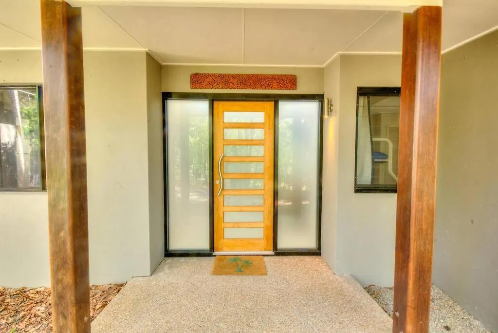 The Sunrise Surfhouse - Sunrise At 1770 Villa Agnes Water Australia